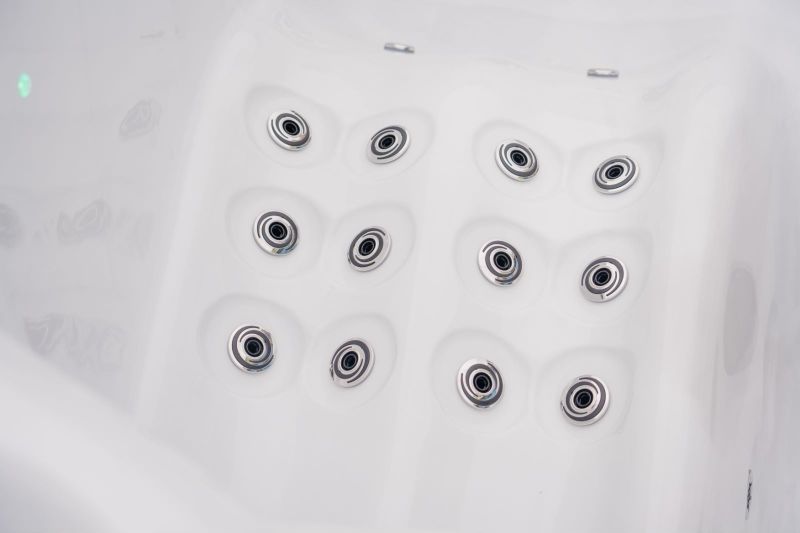 Hotelska akrilna vanjska masažna kada Whirlpool