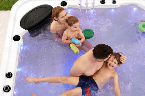 Was ist der Unterschied zwischen einem Whirlpool, einem Whirlpool und einem Spa?