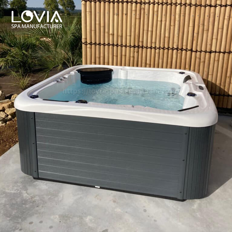 free standing hot tub