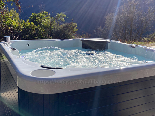 alkalinity of hot tub