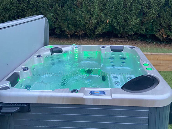 Hot Tub Manufacturers