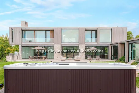 Kan jag använda en badtunna som en pool?