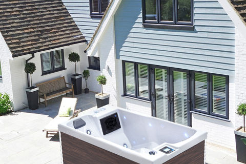 Kuinka monta ohjaustilaa Balboa-kylpytynnyrissä on?