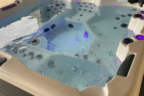 Miksi minua huimaa, kun nousen Whirlpool-poreammeesta?