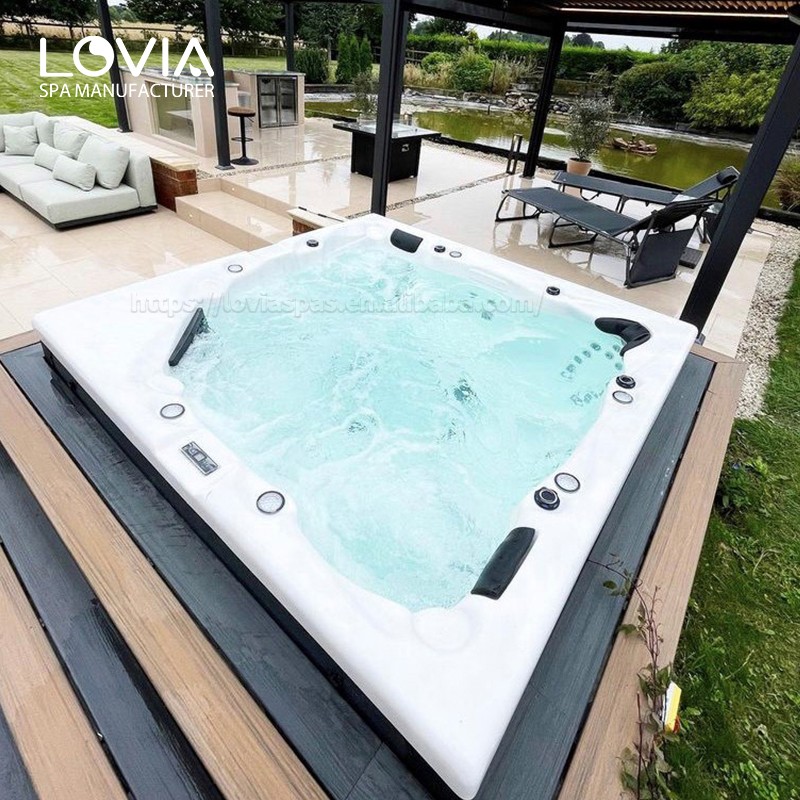 outdoor garden hot tub