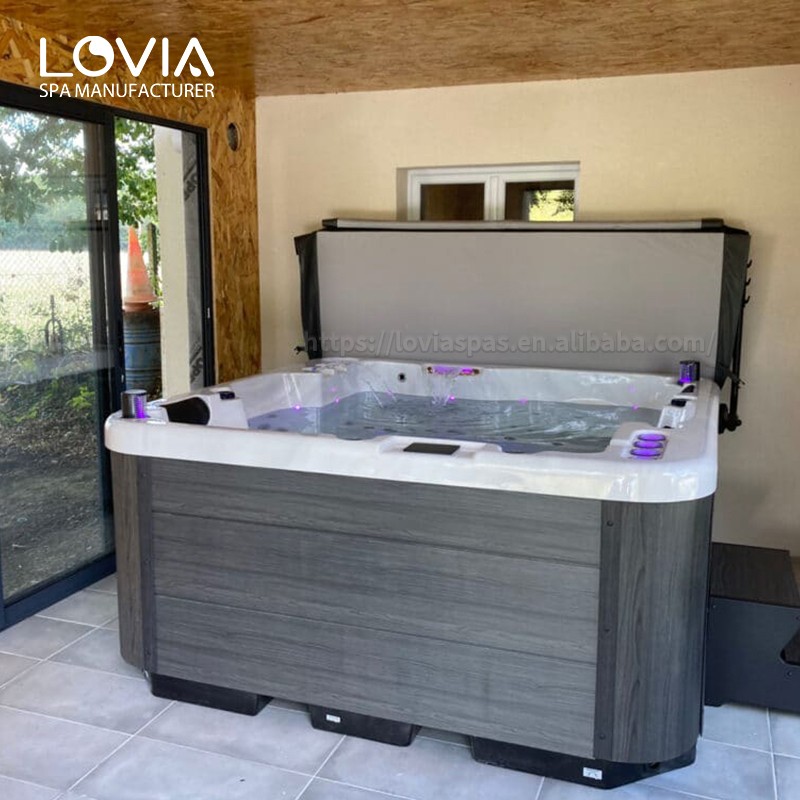 spa jacuzzi tub