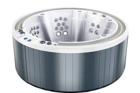 Was ist der optimale Wasserstand für einen runden Whirlpool für 2 Personen?