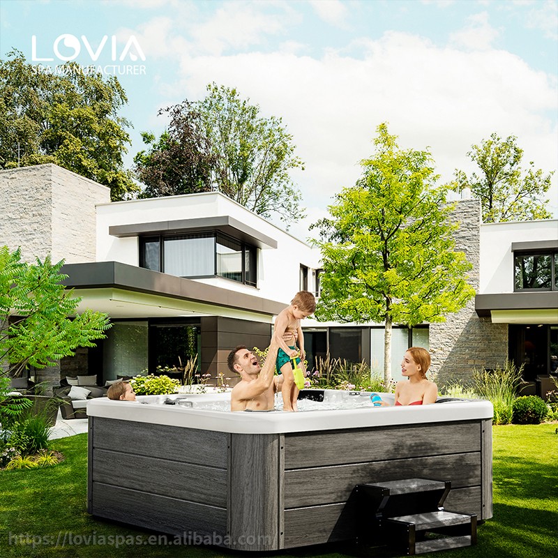 spa jacuzzi