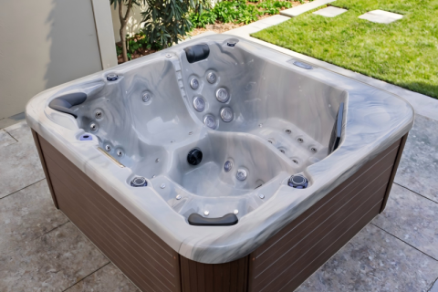 Pitäisikö suihkuja käyttää porealtaan lämmittämisen aikana?