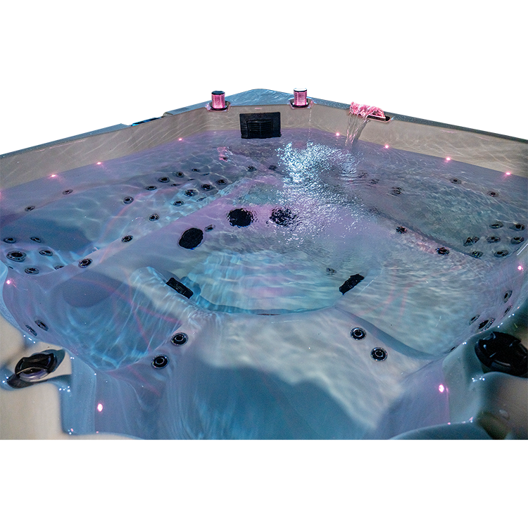 Garden Acrylic Spas Heated Whirlpool Tub With Adjustable Jets