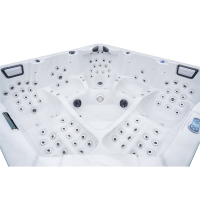 Garden Acrylic Spas Heated Whirlpool Tub With Adjustable Jets