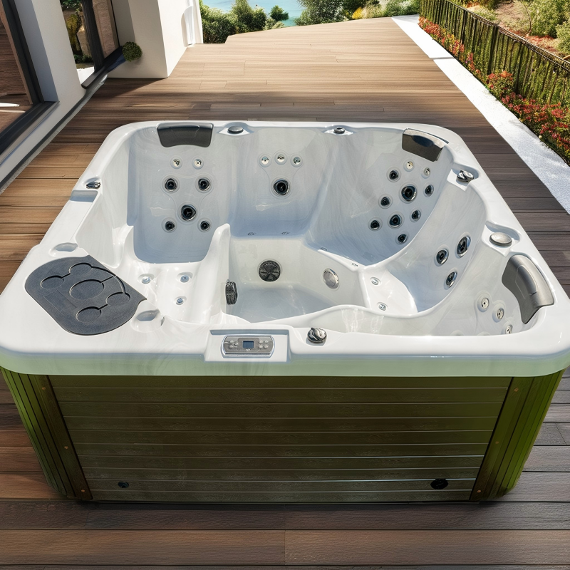 outdoor spa jacuzzi