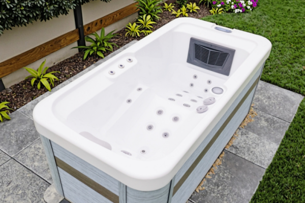 Should I turn off the Swim Jacuzzi water pump when it rains?