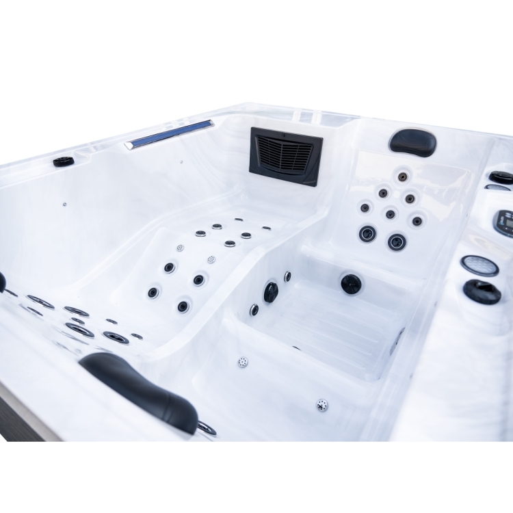 Luxury Garden Whirlpool Bathtub 3 Person Jacuzzi Hot Tub Spa