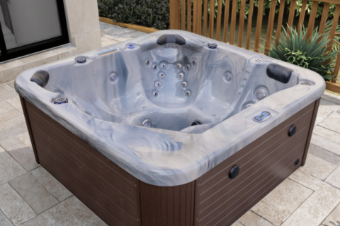 Hvordan koble Bluetooth til et Balboa Spa-boblebad?