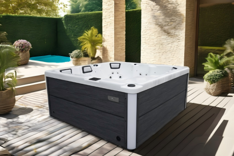 Is the Thermostat for a Spa Jacuzzi Tub Located Inside the Heater?