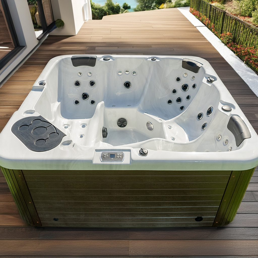 Outdoor Whirlpool Hot Tub