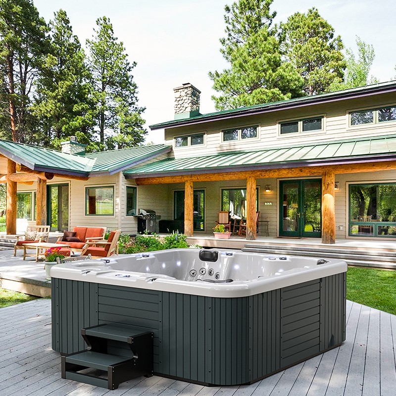outdoor whirlpool spa