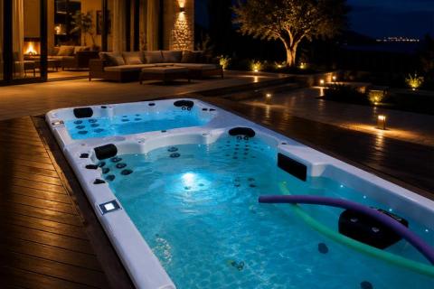 Perché prendere in considerazione una piscina idromassaggio esterna a basso consumo energetico?