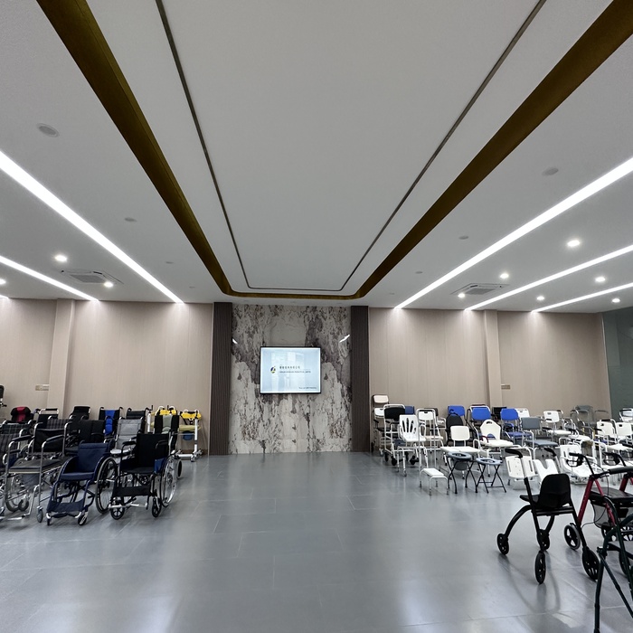 Ang bagong ayos na exhibition hall ng kumpanya ng JIANLIAN HOMECARE na grand opening