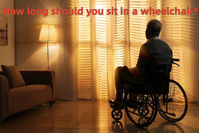 ما هي المدة التي يجب أن تجلس فيها على الكرسي المتحرك؟