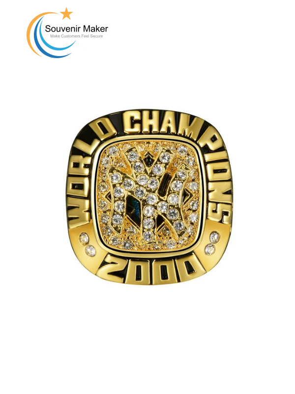 Матовое золотое чемпионское кольцо