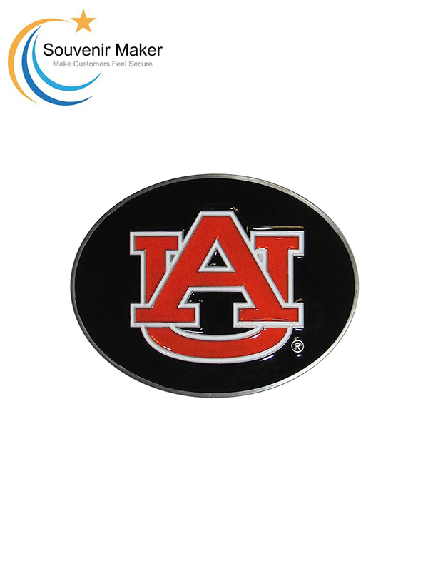 Sportliche Gürtelschnalle mit NCAA-Logo