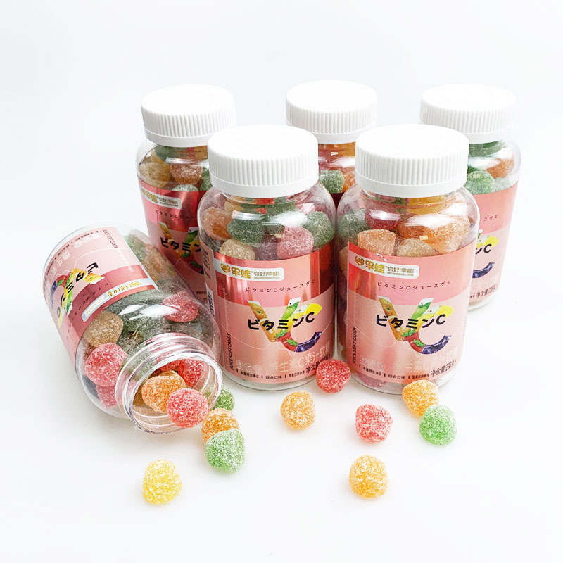 Wholesale pure fruit juice food candy and vitamin c sweet fruit flavor gummies