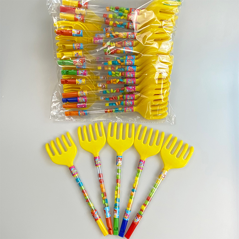 New Arrival Colorful Beach Shovel Toy With Candy