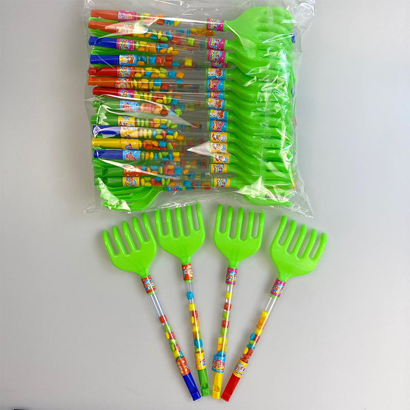 New Arrival Colorful Beach Shovel Toy With Candy