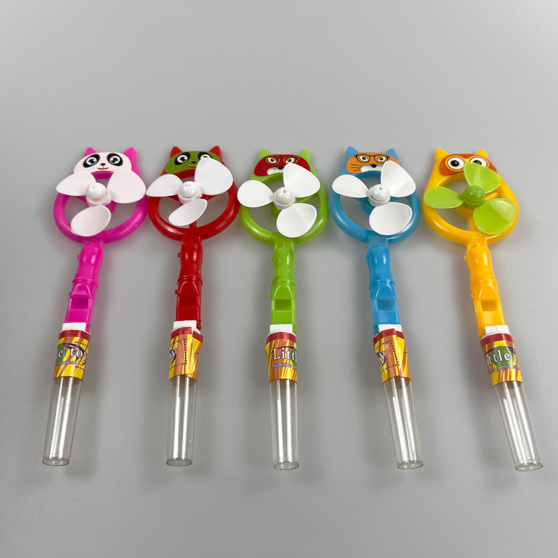 Animal series chinchilla toy fan whistle with tasty tablet candy toy candy