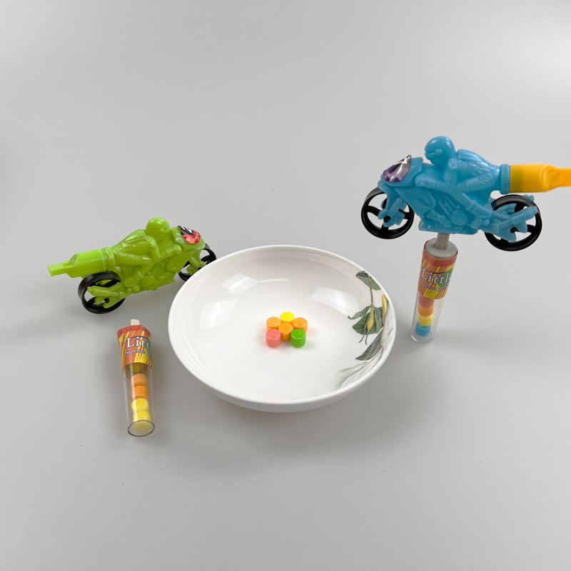 Racing car series toy motorcycle whistle with tasty fruity tablet candy toy candy