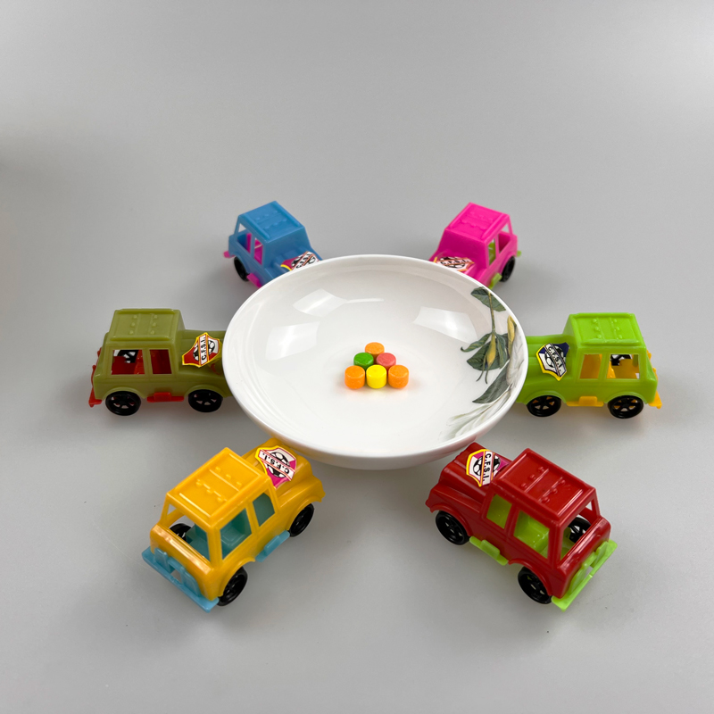 Car series six color toy jeep with delicious fruits flavor pressed candy toy candy