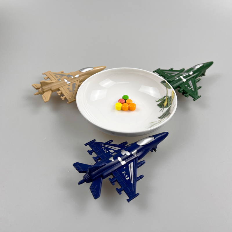 Super cool toy combat aircraft with colorful fruity pressed candy toy candy