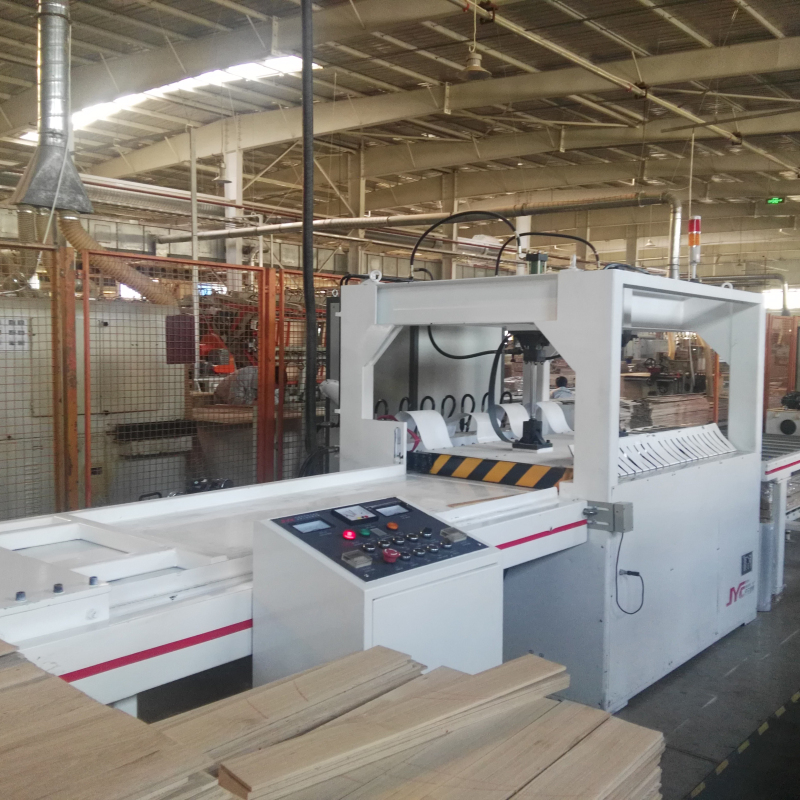 Finger Joint Board Joining Machine With Pusher