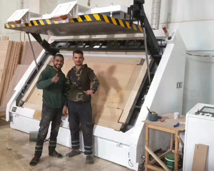 مونتاژ قاب HF
 مصر آفریقایی