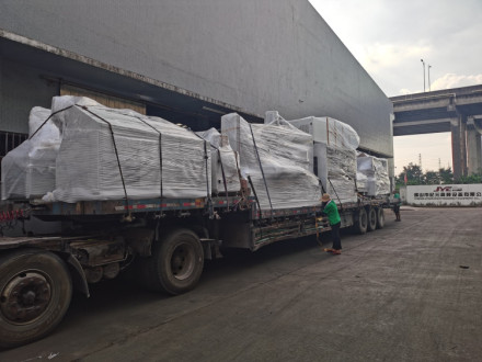 Good Package and Shipping Service