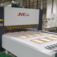 Double Station High Frequency Laminating Wood Panel Machine
