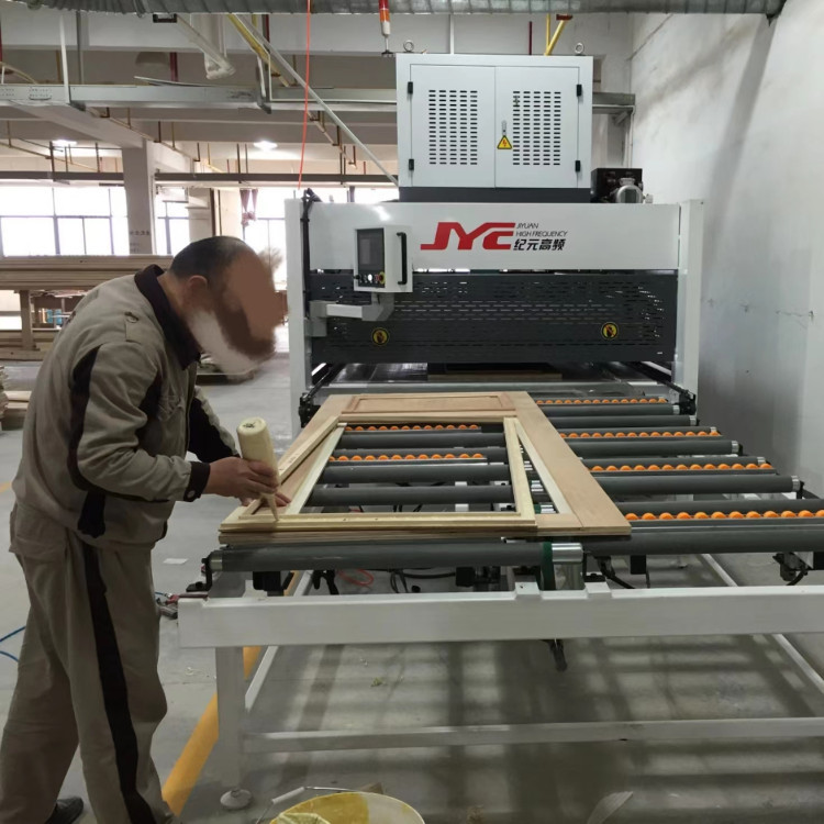 Wooden Decorative Lines Door Panels Pressing Machine