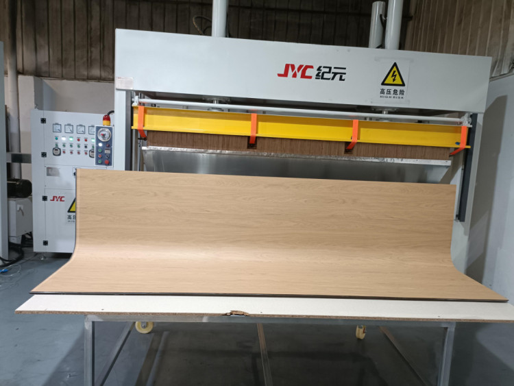 RF bending plywood machine