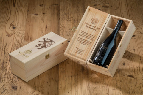 This is how the outer packaging box of Moutai liquor is originally made!
