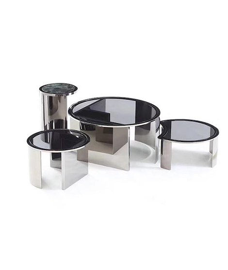 Conjunto de mesa de centro contemporânea de metal e vidro de 4 peças em ouro