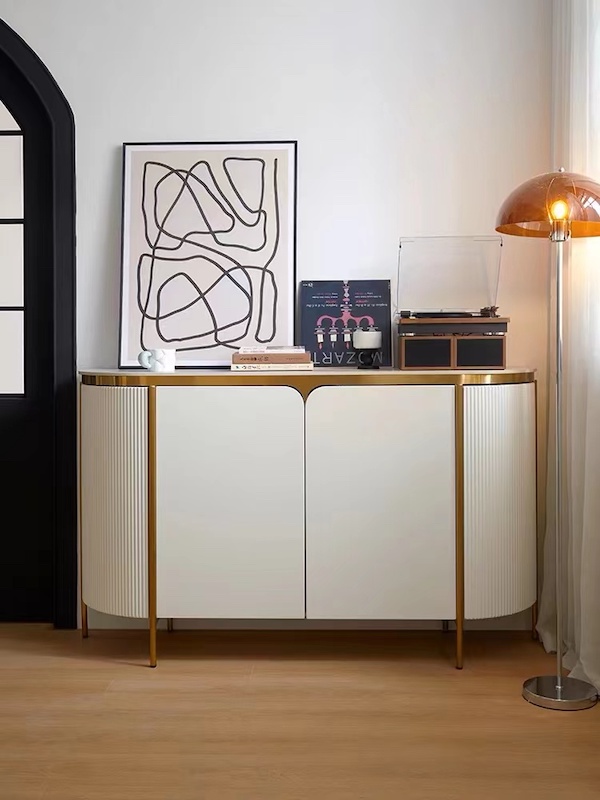 sideboard