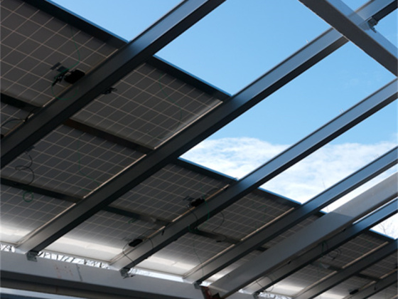 Système étanche de support photovoltaïque intégré au toit BIPV