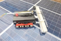 Photovoltaic cleaning robot X7
