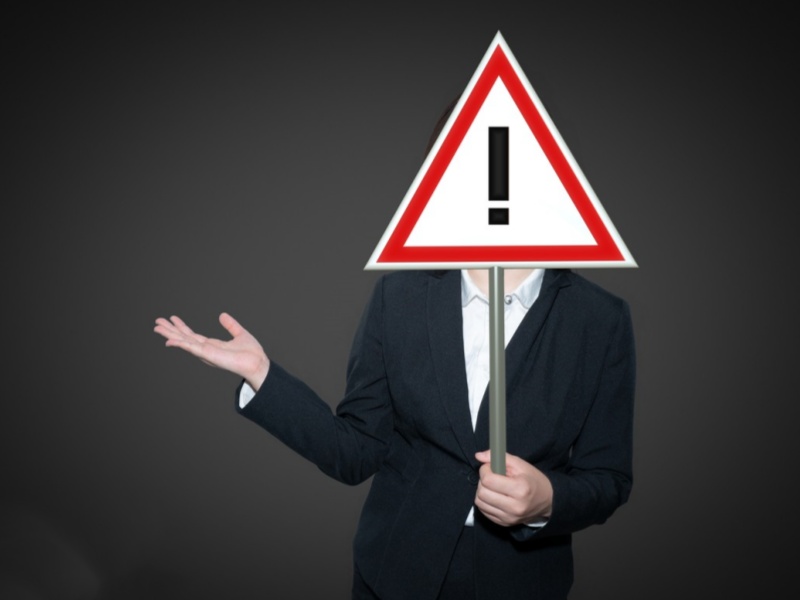 Solution de fil cassé de pièces moulées en fer de tête de machine à coudre