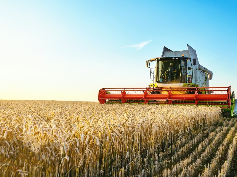 Maintenance et entretien des pièces de machines agricoles