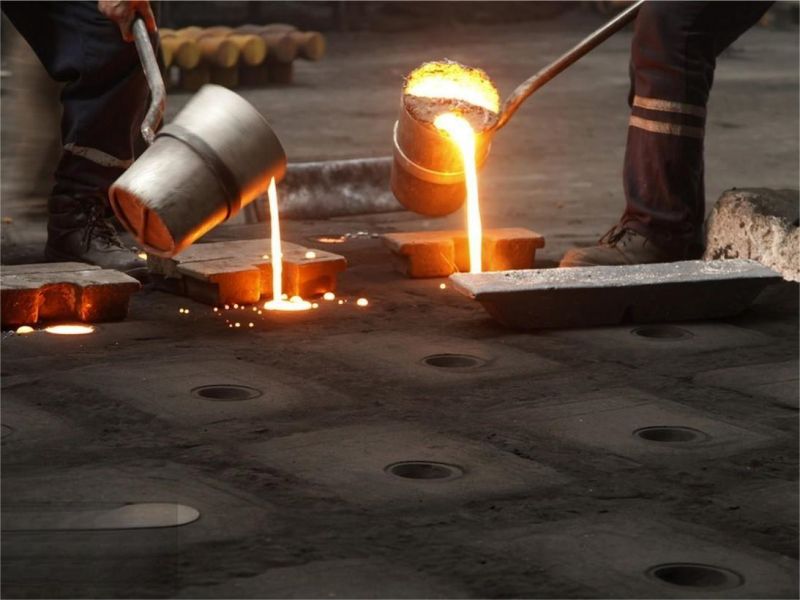 Acero fundido, el pequeño gigante que hace girar el mundo