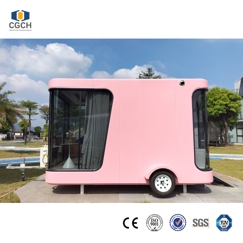 CGCH Thermal Performance Suit Ultra Low Energy Water Heating And Electric System Capsule House Space Capsule Control Hotel