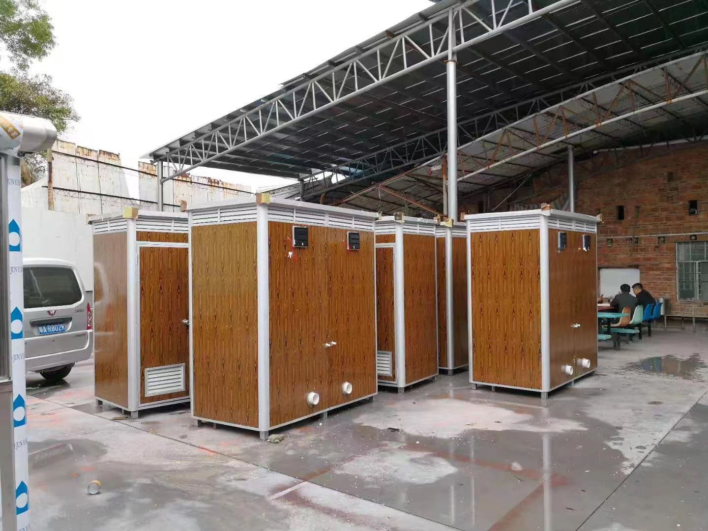 Prefabricated Seated HDPE Portable Toilet Bathroom